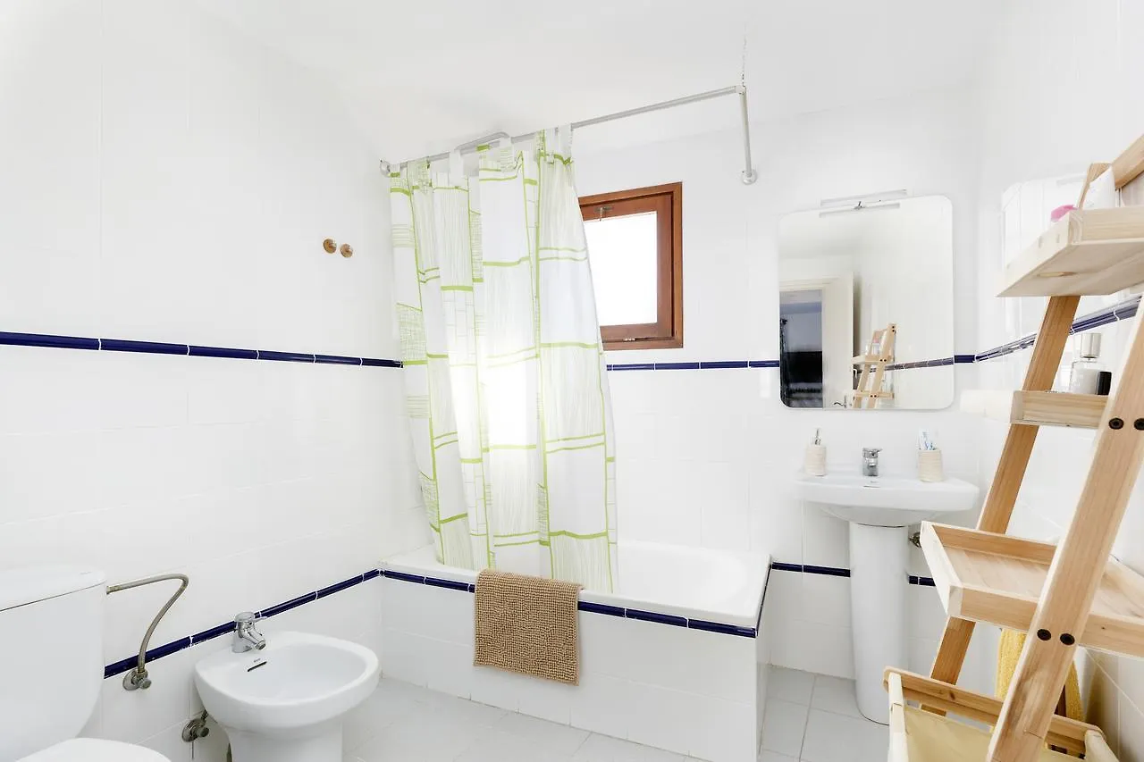 Appartamento Lets Holidays 1 Minute To The Beach Tossa de Mar